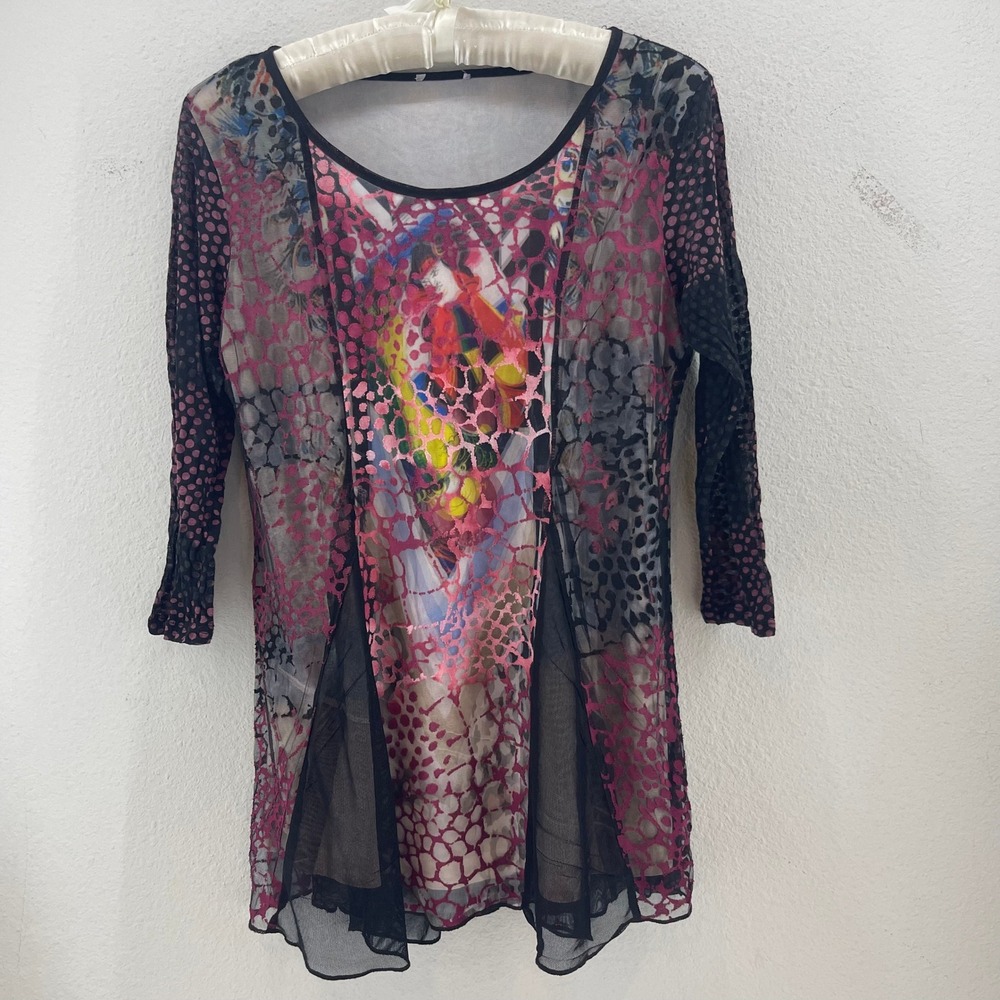 Y2K Style Mesh Sleeve Top Womens M Graphic‎ Tee Whimsigoth Art Geisha Layered